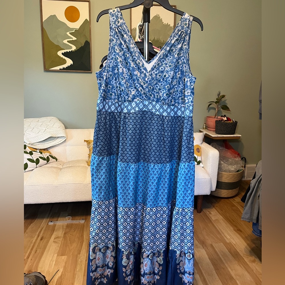 BloomChic Blue Tiered Printed Sleeveless Maxi Dress
